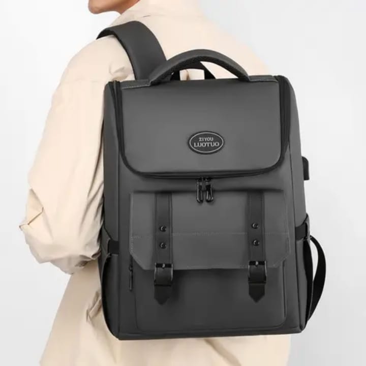 Logo personnalisé décontracté, sport, collège, voyage sac à dos homme extérieur léger extérieur léger affaire USB sac à dos pour ordinateur portable PU étudiant sac étanche.